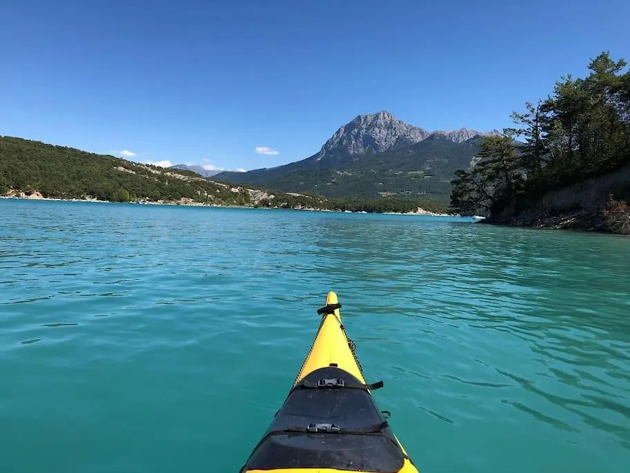 Le Presbytere - Des Vacances A La Montagne Saint-Laurent-du-Cros بيت للعطل